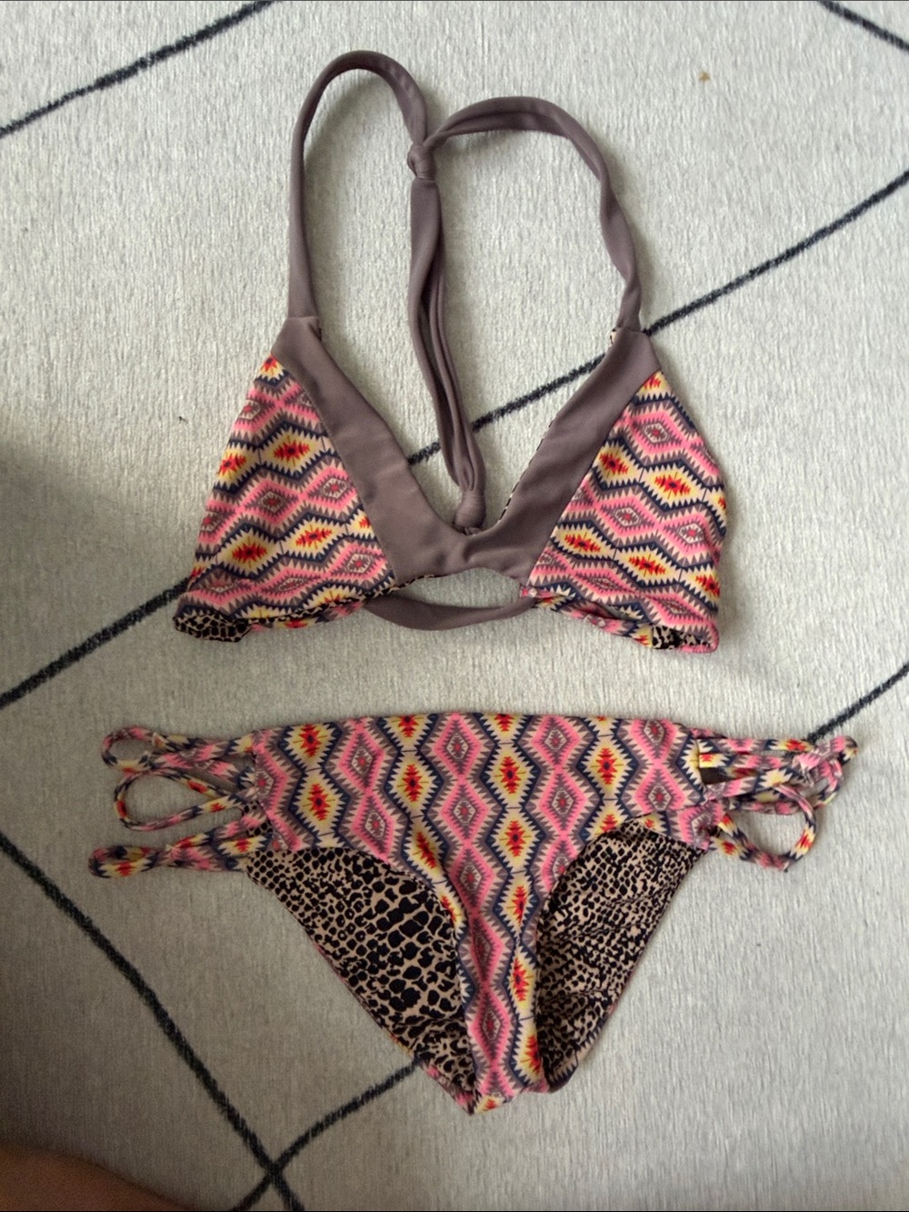 Geometric & Leopard Print Two-Piece Bikini in Mauve and Pink
